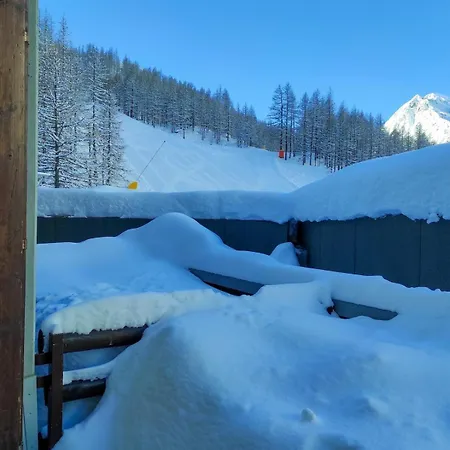 Mountain 109a Апартаменти *